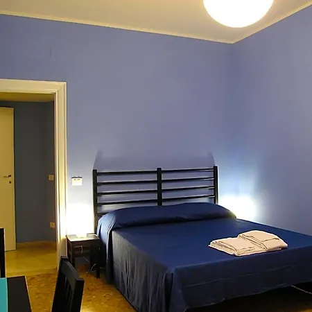 Arches Nocleg ze śniadaniem 4*