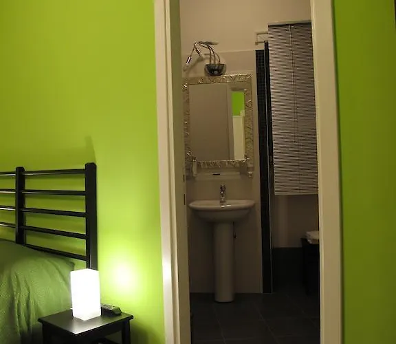 Arches Bed & Breakfast Rome