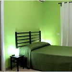 Nocleg ze śniadaniem Arches 4*