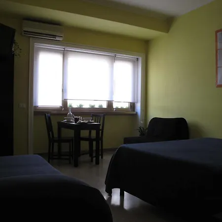 Oda ve Kahvaltı Arches